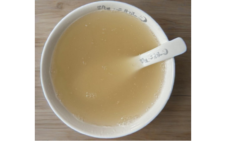 夏日解暑，這碗冷藏的野生葛根粉藏著自然的清涼答案?