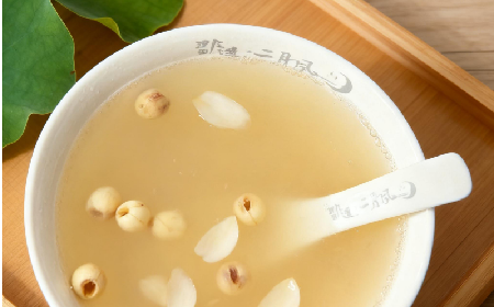 冬日圍爐時(shí)光，一碗野生葛粉撫平滿身燥意